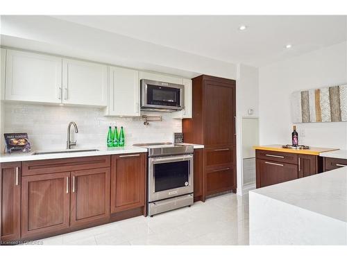 832-8 Telegram Mews, Toronto, ON - Indoor Photo Showing Kitchen