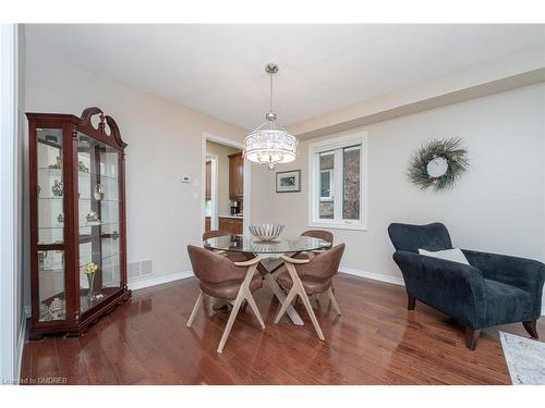 10 Orchid Avenue, Georgetown, ON - Indoor Photo Showing Dining Room