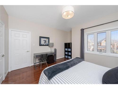 10 Orchid Avenue, Georgetown, ON - Indoor Photo Showing Bedroom