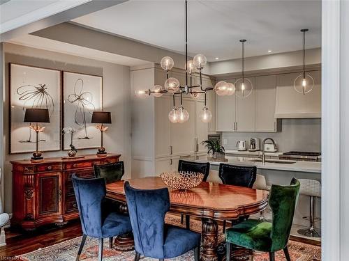 184 Dorval Drive, Oakville, ON - Indoor Photo Showing Dining Room