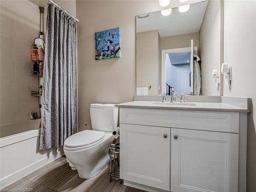 184 Dorval Drive, Oakville, ON - Indoor Photo Showing Bathroom