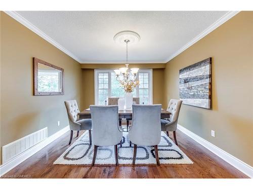 1312 Fieldcrest Lane, Oakville, ON - Indoor Photo Showing Dining Room