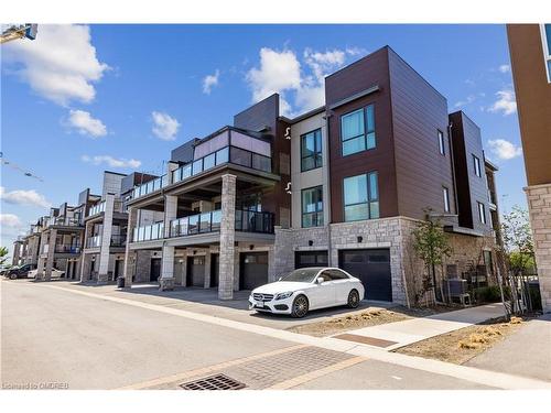 212-2375 Bronte Road, Oakville, ON - Outdoor With Facade