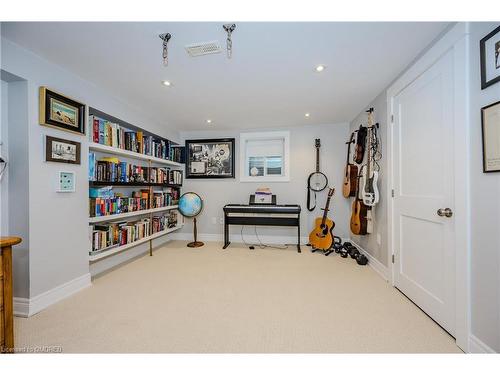 433 Pinegrove Road, Oakville, ON - Indoor