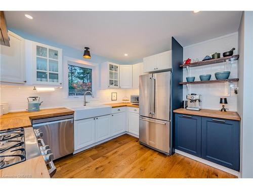 433 Pinegrove Road, Oakville, ON - Indoor Photo Showing Kitchen