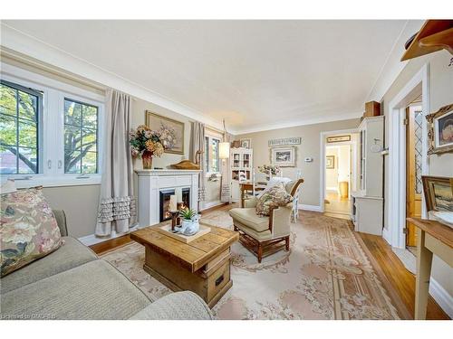 62 Nelson Court, Halton Hills, ON - Indoor Photo Showing Living Room With Fireplace