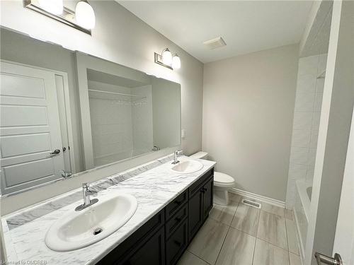 159 Histand Trail, Kitchener, ON - Indoor Photo Showing Bathroom