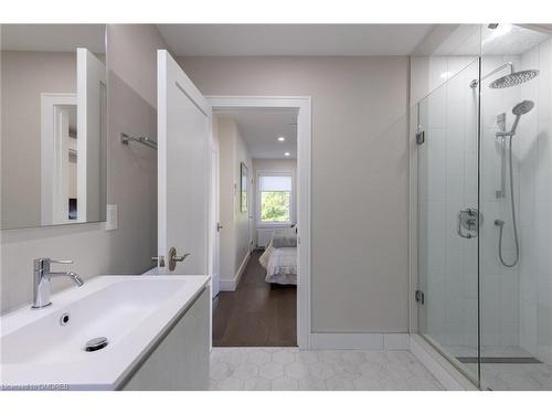 416 Trafalgar Road, Oakville, ON - Indoor Photo Showing Bathroom