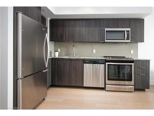 2306-20 Shore Breeze Drive, Toronto, ON - Indoor Photo Showing Kitchen With Upgraded Kitchen