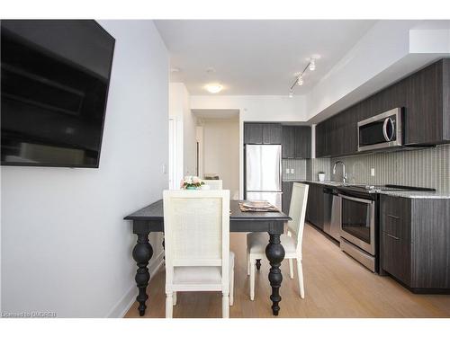 2306-20 Shore Breeze Drive, Toronto, ON - Indoor Photo Showing Kitchen