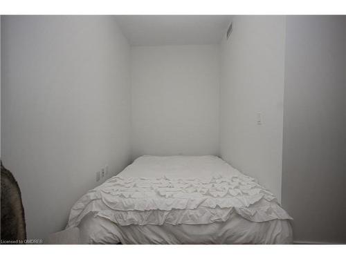 2306-20 Shore Breeze Drive, Toronto, ON - Indoor Photo Showing Bedroom