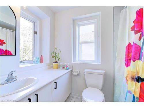 1126 Beechnut Road, Oakville, ON - Indoor Photo Showing Bathroom