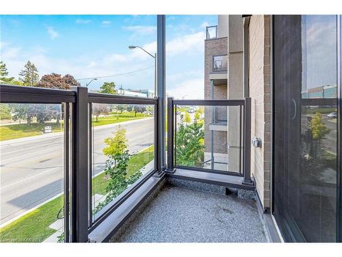 84-721 Lawrence Avenue West Avenue W, Toronto, ON -  With Balcony With Exterior