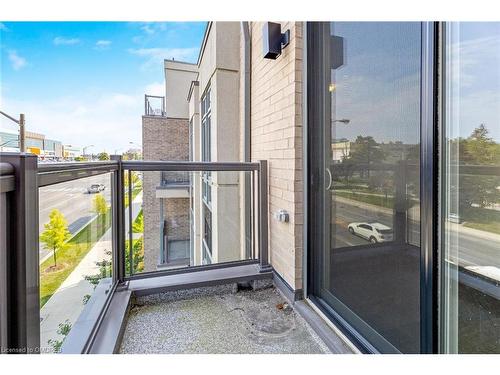 84-721 Lawrence Avenue West Avenue W, Toronto, ON - Outdoor With Balcony With Exterior