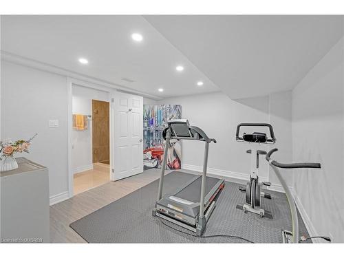 1359 Saddler Circle, Oakville, ON - Indoor Photo Showing Gym Room