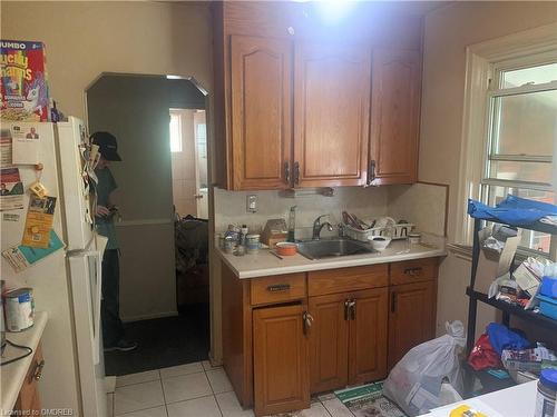 49 Ivordale Crescent, Scarborough, ON - Indoor Photo Showing Kitchen