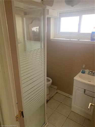 49 Ivordale Crescent, Scarborough, ON - Indoor Photo Showing Bathroom