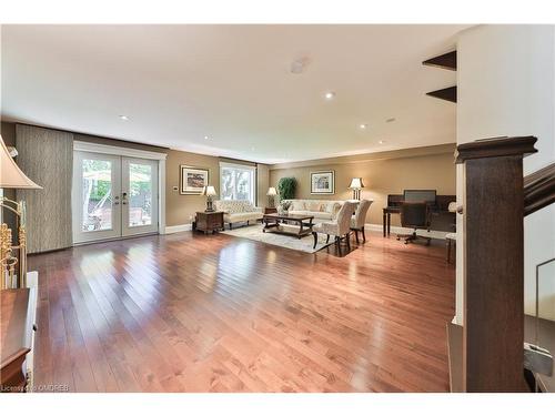 3168 Lakeshore Road W, Oakville, ON - Indoor