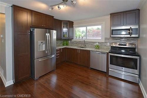 Main Level-643 Gayne Boulevard, Burlington, ON - Indoor Photo Showing Kitchen With Stainless Steel Kitchen