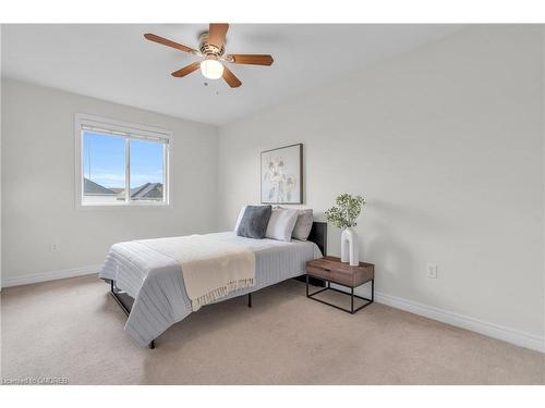 80 Darling Crescent, Guelph, ON - Indoor Photo Showing Bedroom