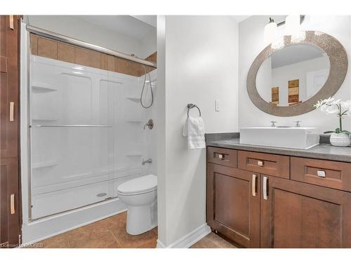 80 Darling Crescent, Guelph, ON - Indoor Photo Showing Bathroom