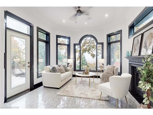 34 Maple Avenue, Dundas, ON - Indoor Photo Showing Living Room With Fireplace