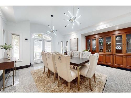 34 Maple Avenue, Dundas, ON - Indoor Photo Showing Dining Room