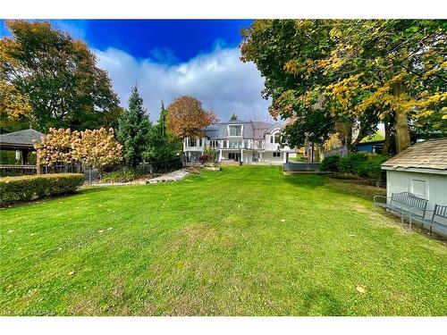 34 Maple Avenue, Dundas, ON - Outdoor With Backyard