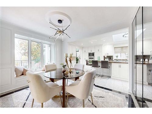 34 Maple Avenue, Dundas, ON - Indoor Photo Showing Dining Room