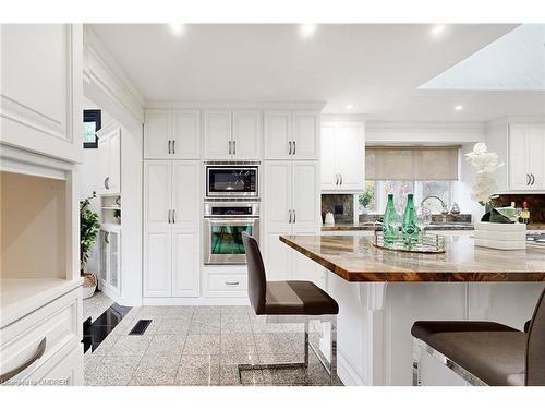 34 Maple Avenue, Dundas, ON - Indoor Photo Showing Kitchen