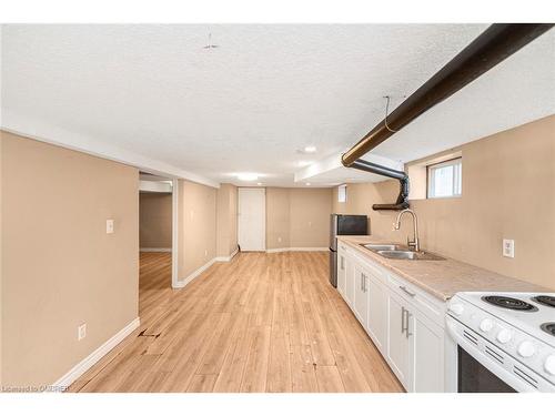 69 Griffith Street, Welland, ON - Indoor Photo Showing Kitchen With Double Sink