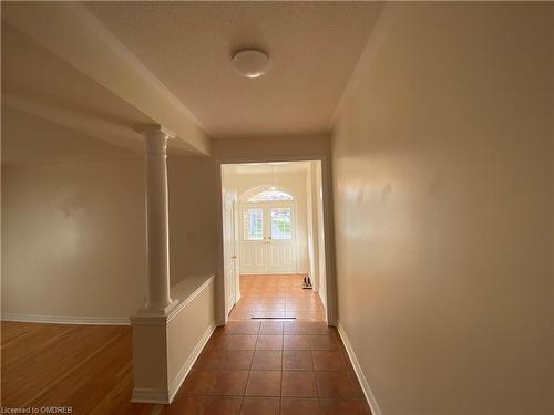 373 Creek Path Avenue, Oakville, ON - Indoor Photo Showing Other Room