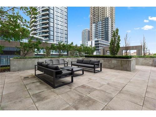 1811-5033 Four Springs Avenue, Mississauga, ON - Outdoor