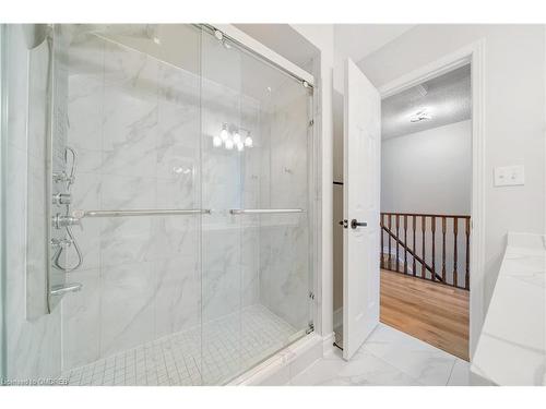 3 Arrowhead Lane, Grimsby, ON - Indoor Photo Showing Bathroom