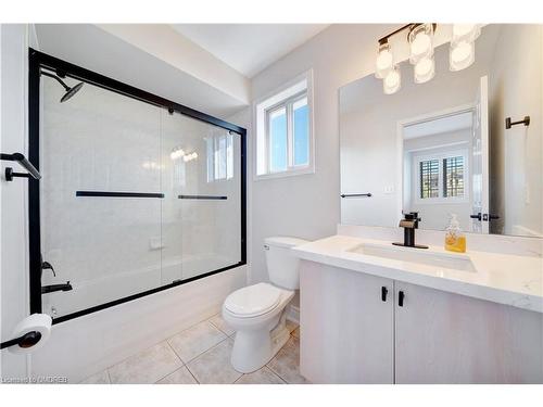 3 Arrowhead Lane, Grimsby, ON - Indoor Photo Showing Bathroom