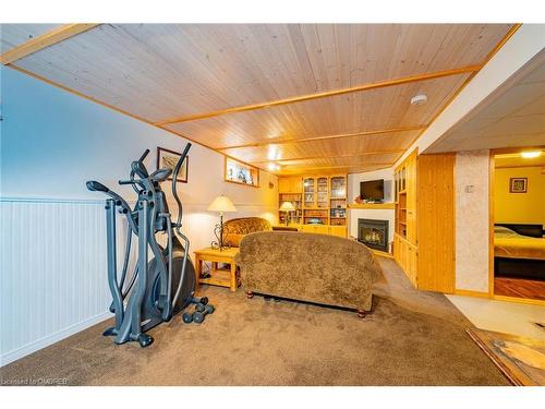 10 Baylor Crescent, Georgetown, ON - Indoor Photo Showing Gym Room