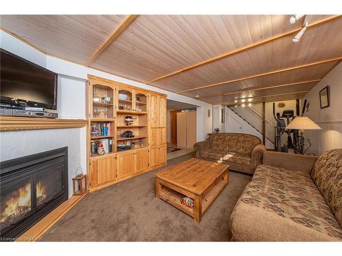 10 Baylor Crescent, Georgetown, ON - Indoor Photo Showing Living Room With Fireplace