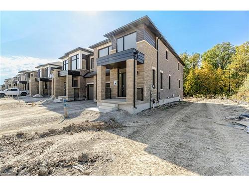 1430 Rose Way, Milton, ON - Outdoor