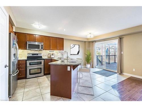 101 Norma Crescent, Guelph, ON - Indoor Photo Showing Kitchen With Stainless Steel Kitchen