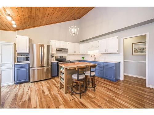 61041 Regional Road 27, Wainfleet, ON - Indoor Photo Showing Kitchen With Stainless Steel Kitchen