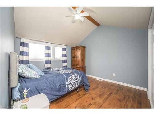 61041 Regional Road 27, Wainfleet, ON - Indoor Photo Showing Bedroom