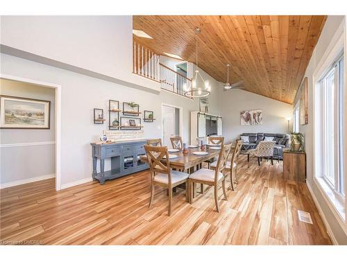 61041 Regional Road 27, Wainfleet, ON - Indoor Photo Showing Dining Room