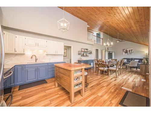 61041 Regional Road 27, Wainfleet, ON - Indoor Photo Showing Kitchen