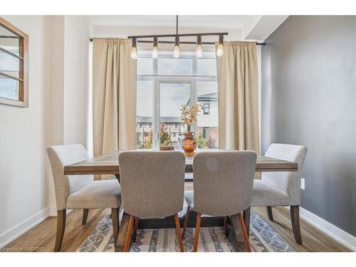 14 Munay Lane, Ancaster, ON - Indoor Photo Showing Dining Room