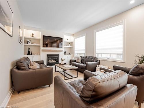 3390 Fox Run Circle, Oakville, ON - Indoor Photo Showing Living Room With Fireplace