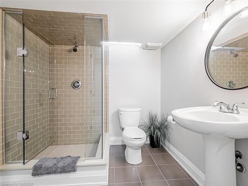 3390 Fox Run Circle, Oakville, ON - Indoor Photo Showing Bathroom