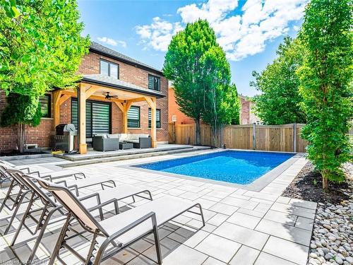 3390 Fox Run Circle, Oakville, ON - Outdoor With In Ground Pool