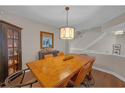 8-177 Main Street W, Grimsby, ON - Indoor Photo Showing Dining Room