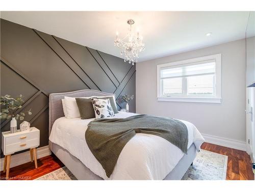 3587 Sideroad 10, Bradford, ON - Indoor Photo Showing Bedroom