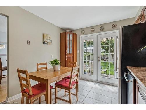 211 Murray Street, Brampton, ON - Indoor Photo Showing Dining Room